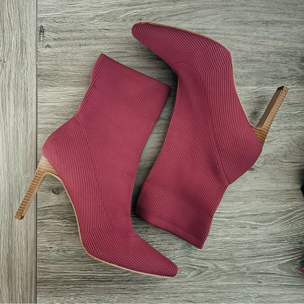 Journey Collection Pull On Ribbed Bootie Size 12 - Picture 4 of 5